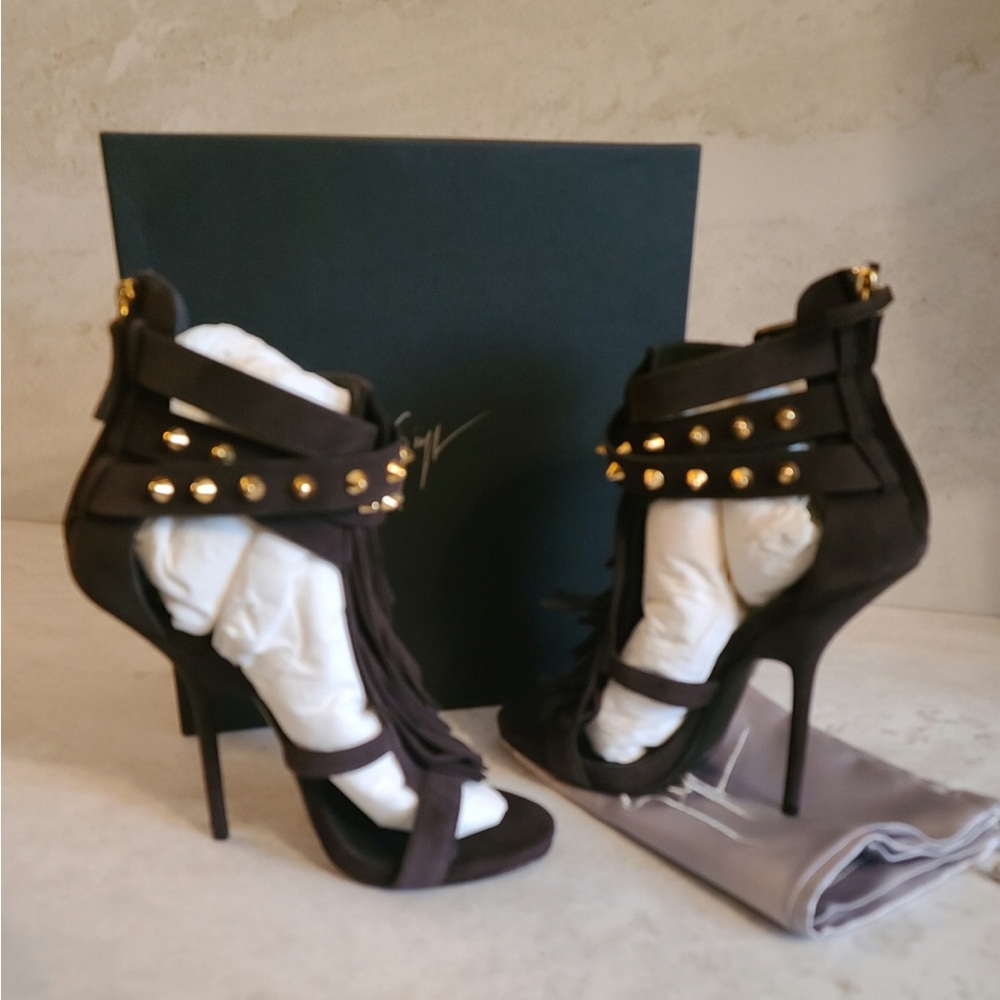 NEW Exquisite Giuseppe Zanotti Chocolate Suede Fringe Sandal~Gold Spikes 10.5